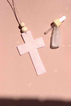 Cross Car Essential Oil Diffuser