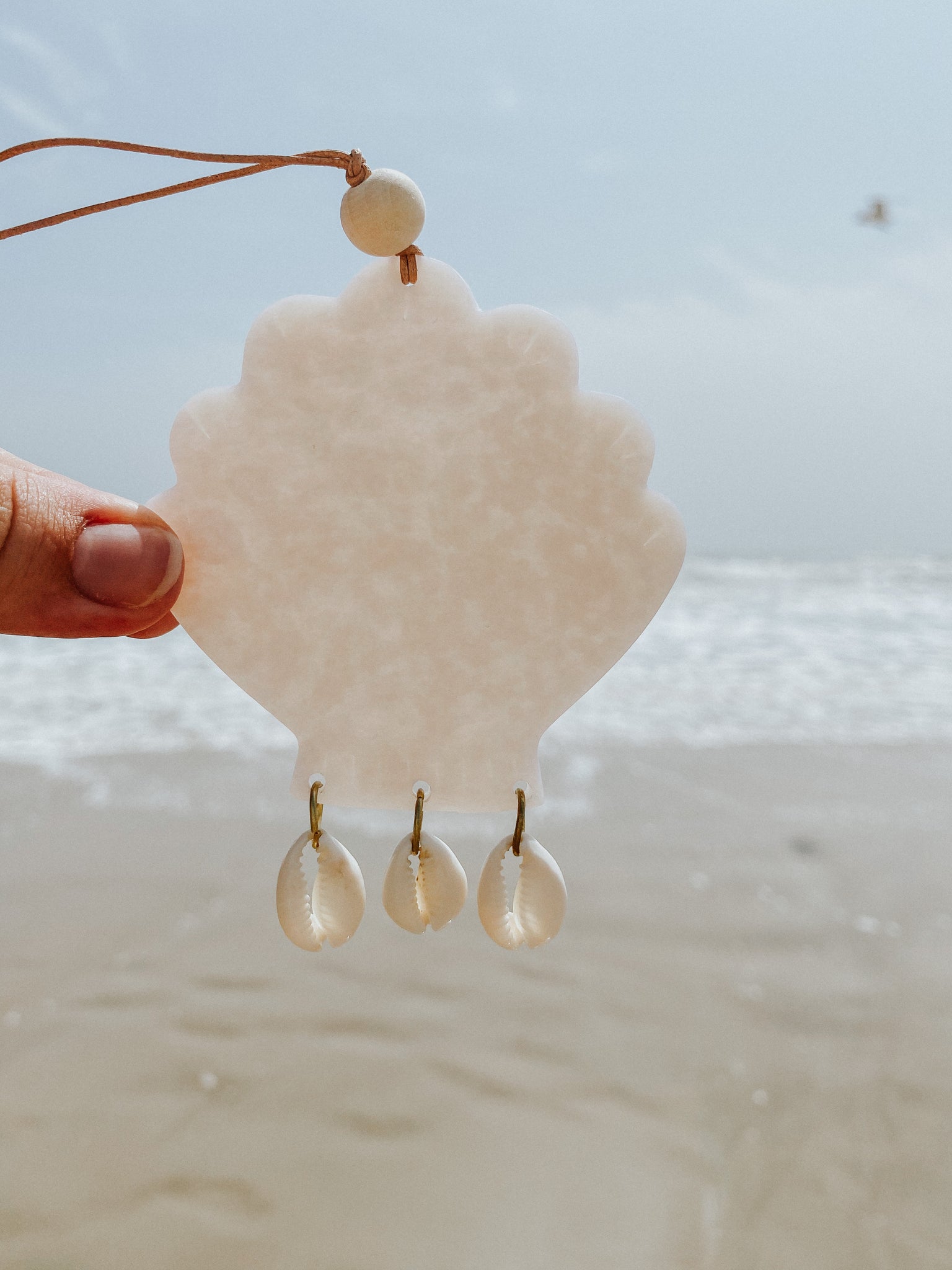 Seashell Essential Oil Car Diffuser – DayCrafter